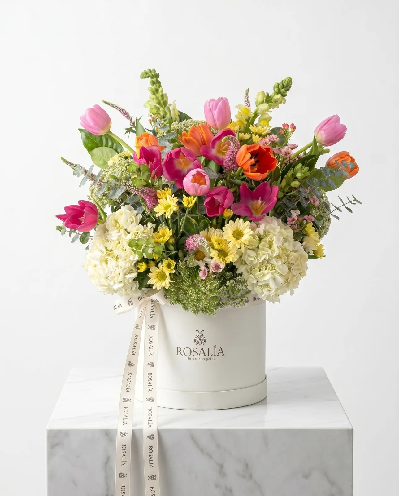 Arreglo Tulipanes en Primavera — Box Mediano